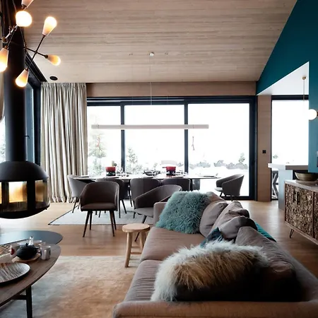 New Modern With Skis On Chalet Saint-Bon-Tarentaise